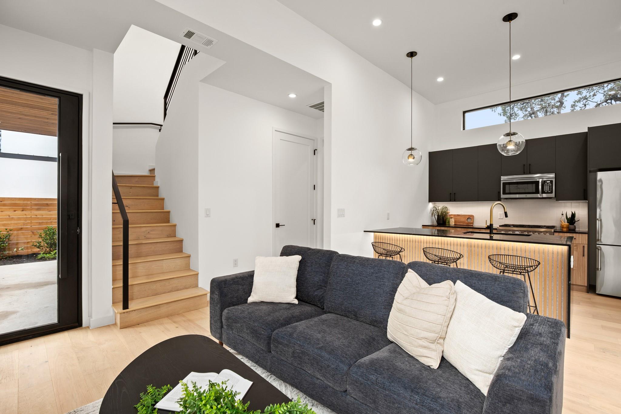 1008 W Annie ST # B