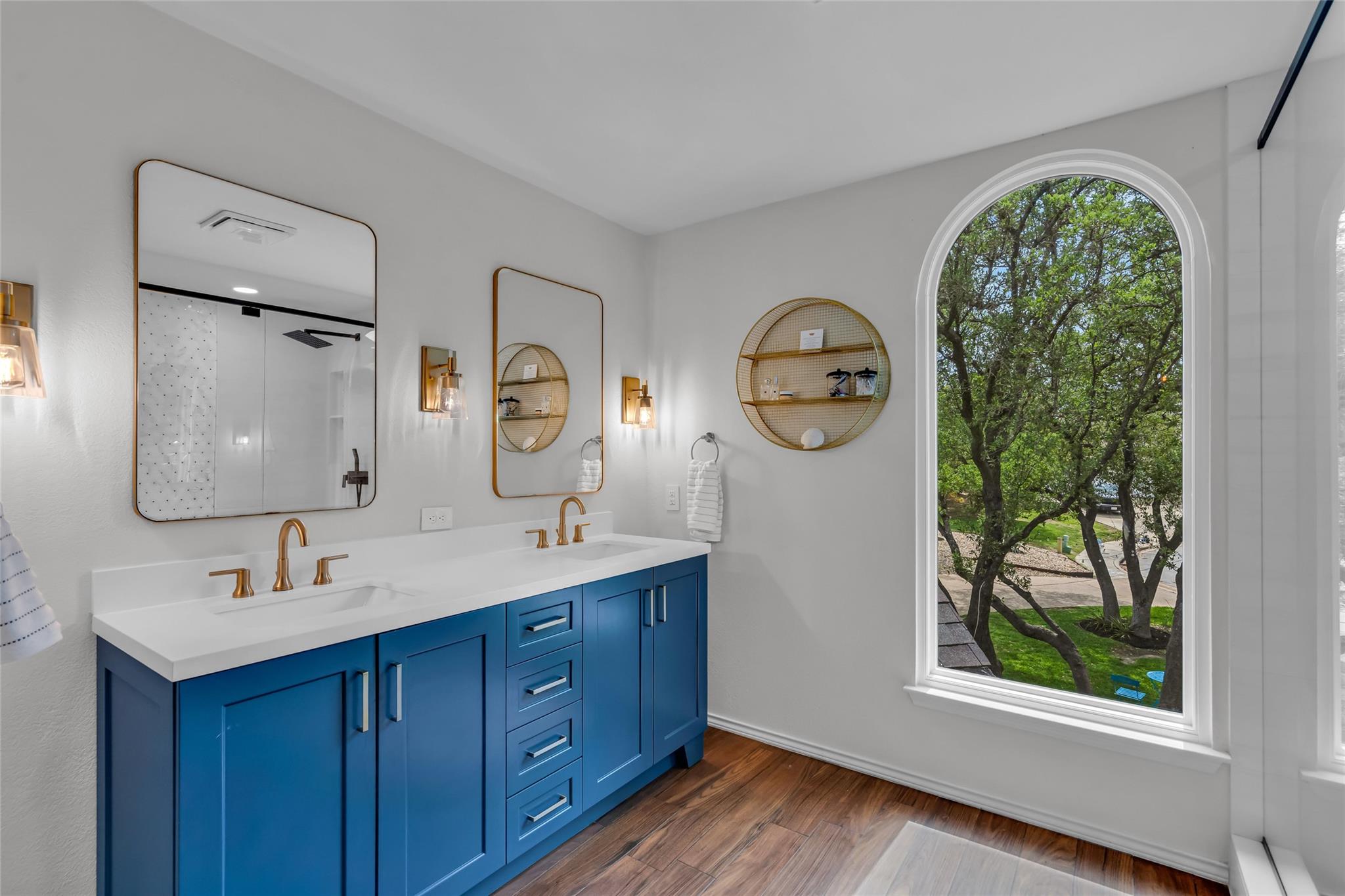 11500 Emerald Falls DR