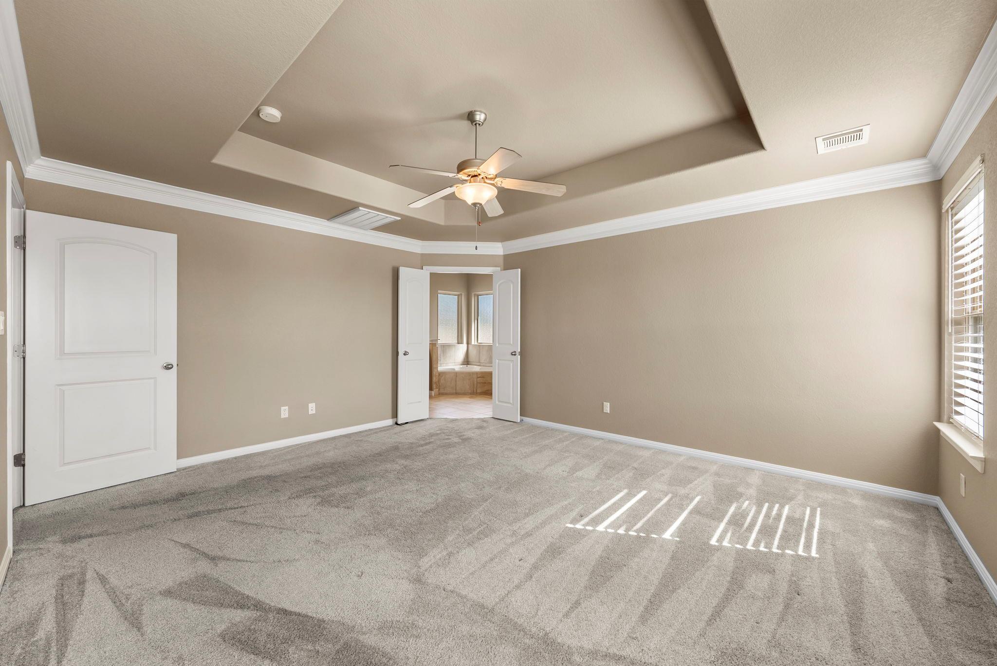 104 Estrella LN