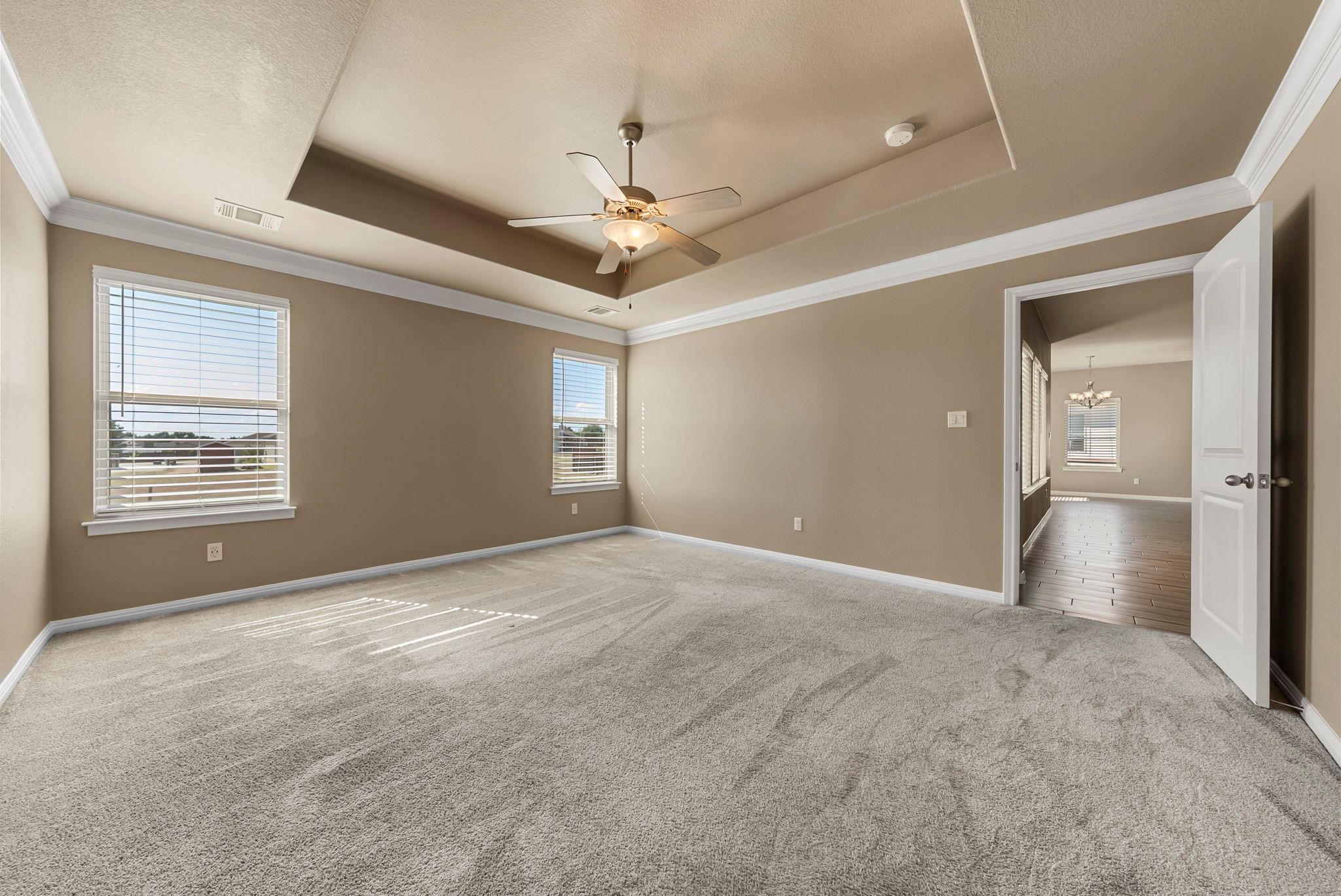 104 Estrella LN