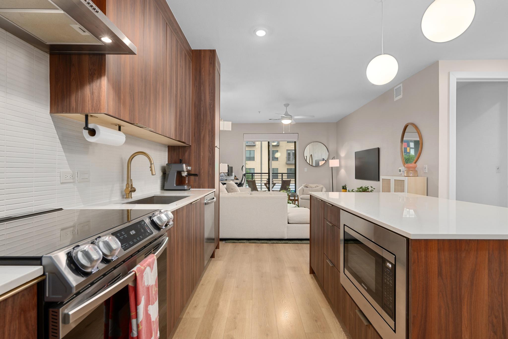 1701 Simond Ave # 215