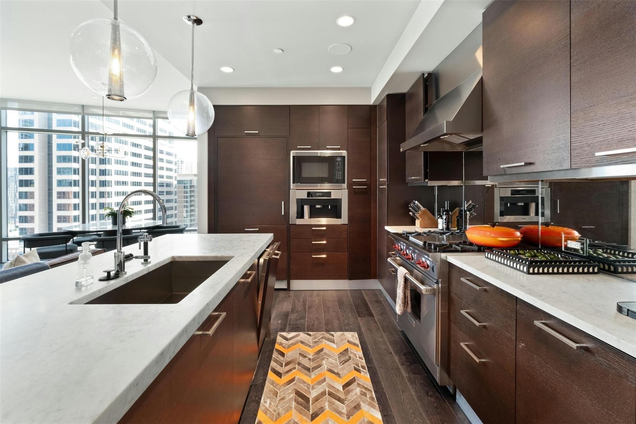 200 Congress Ave # 15D