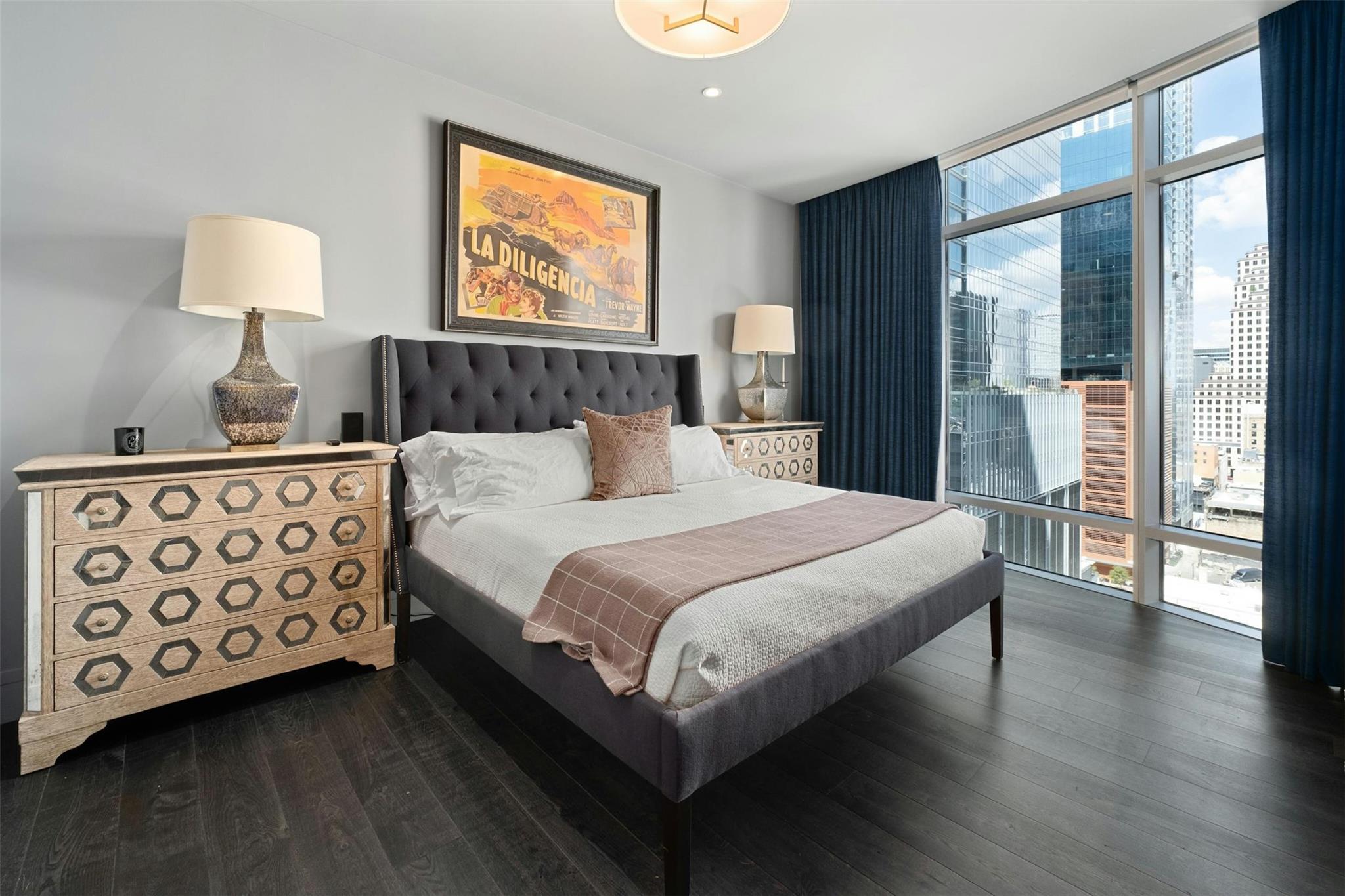 200 Congress Ave # 15D