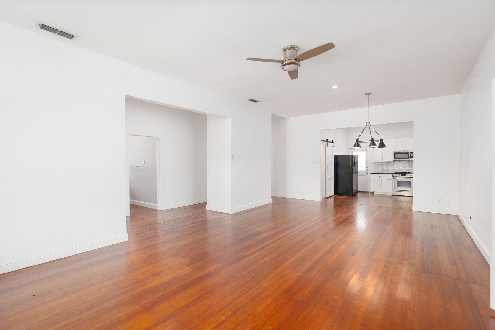 5212 Joe Sayers Ave