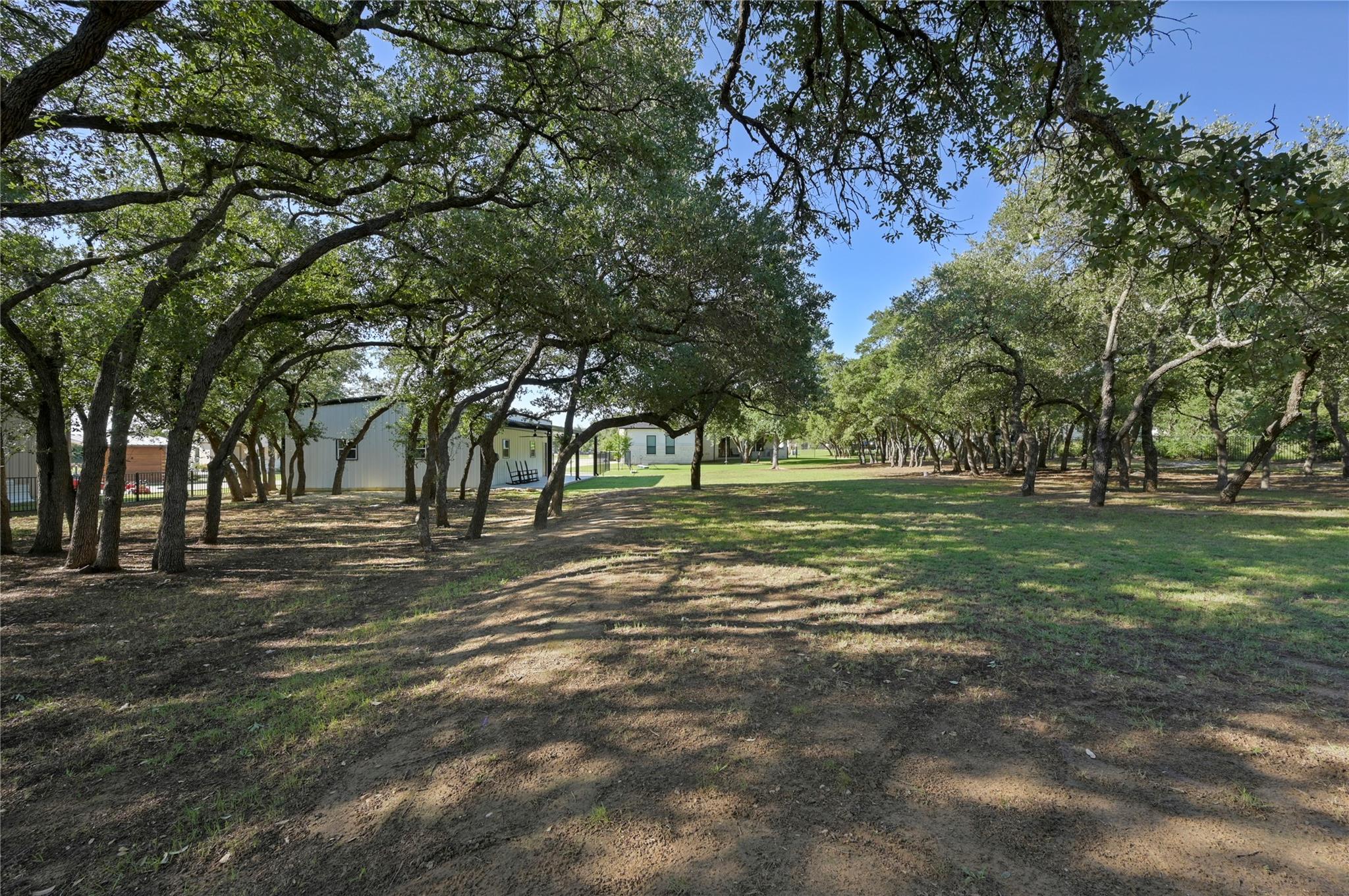 513 Somerset Woods CT