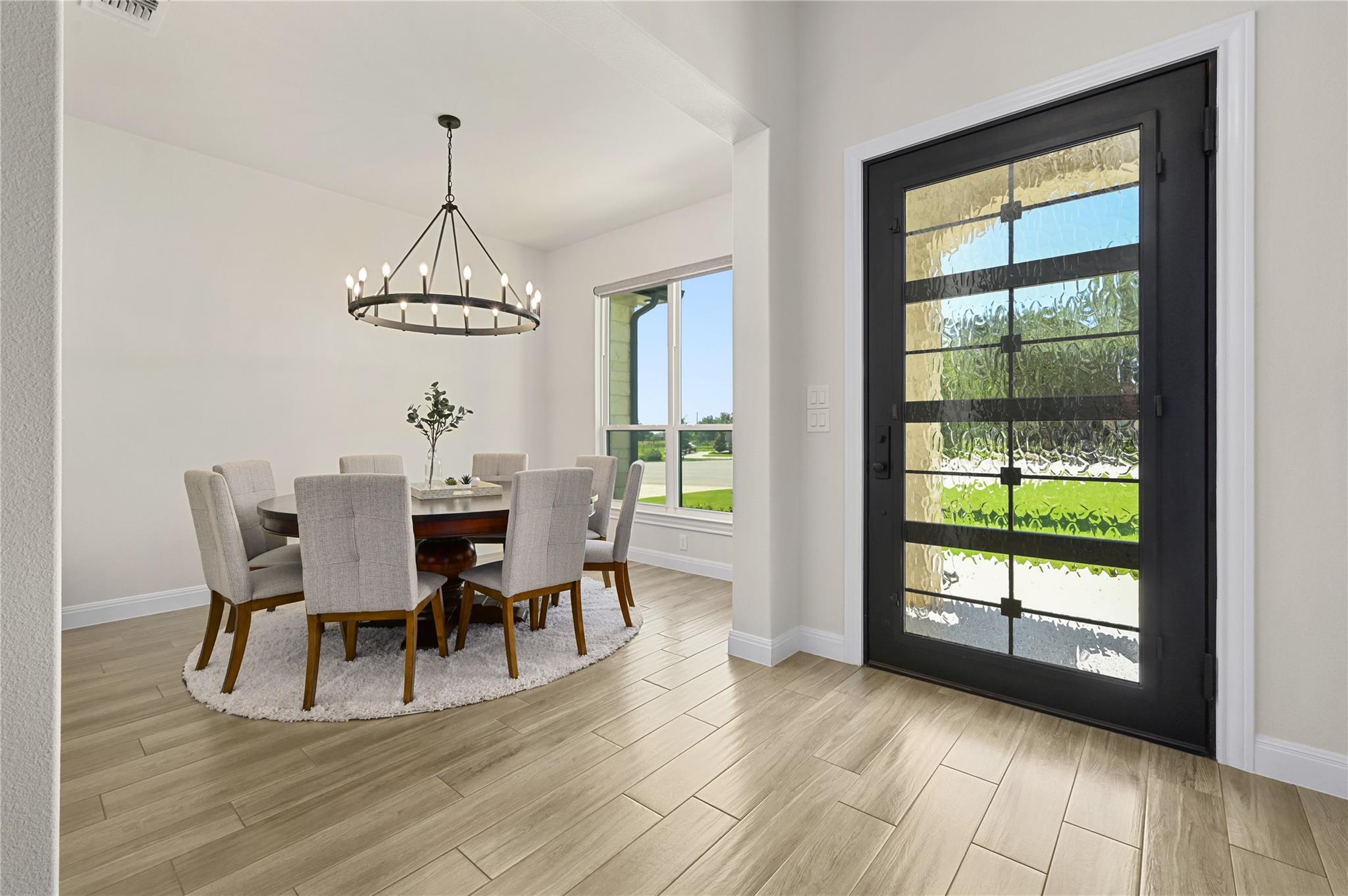 513 Somerset Woods CT