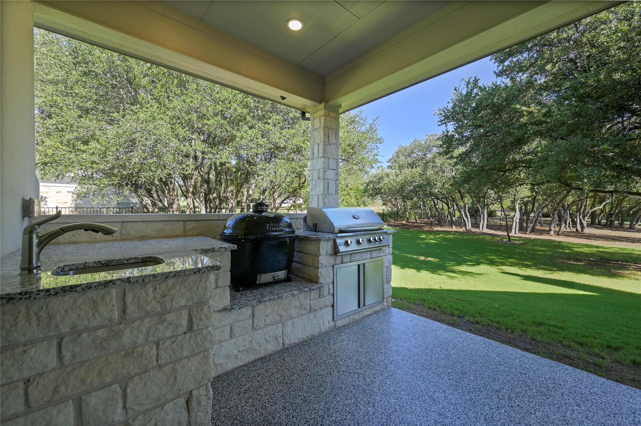 513 Somerset Woods CT