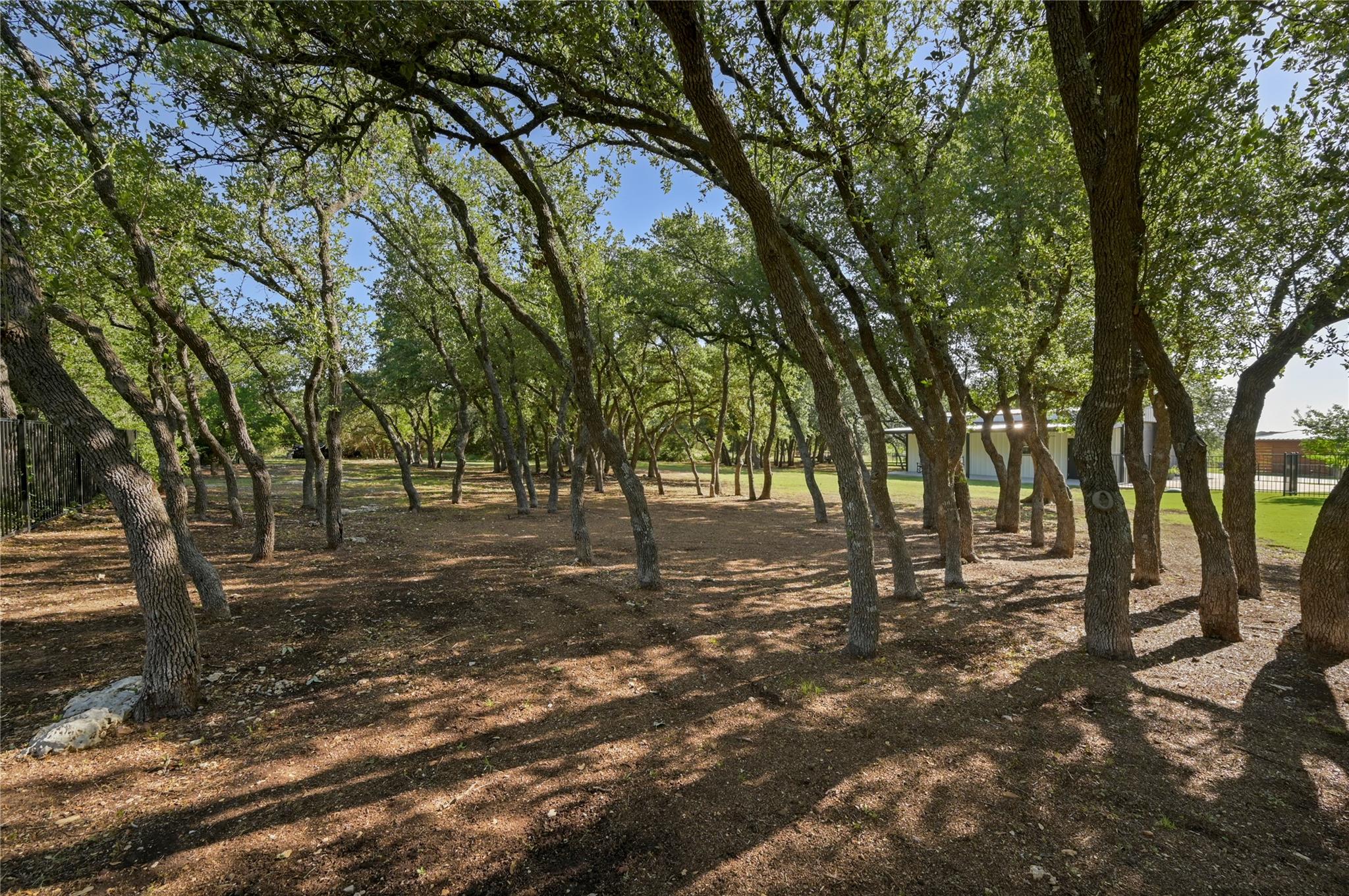 513 Somerset Woods CT