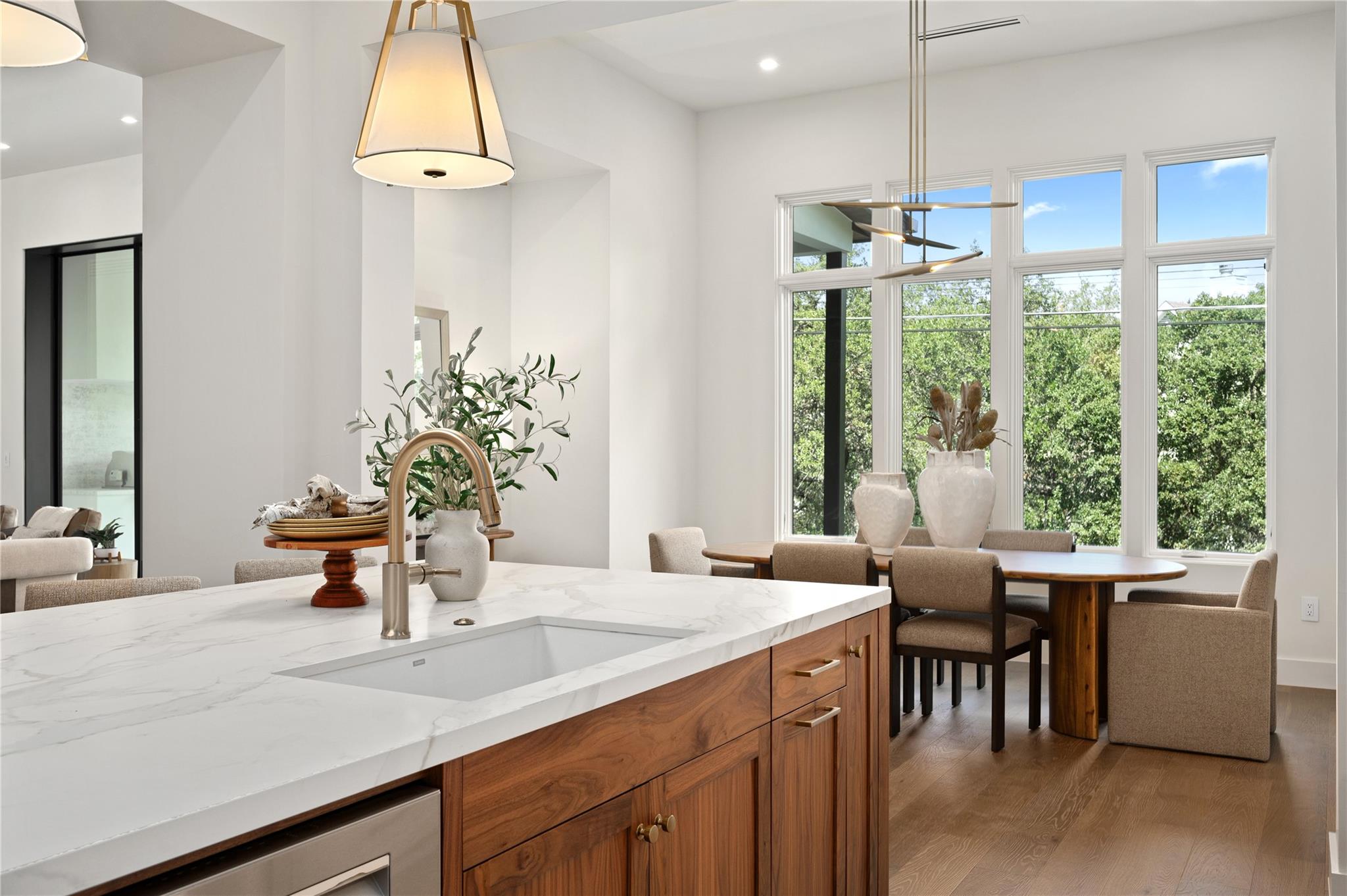 3629 Peregrine Falcon DR