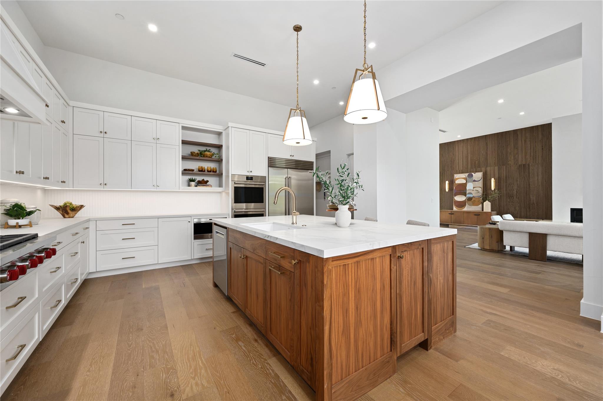 3629 Peregrine Falcon DR