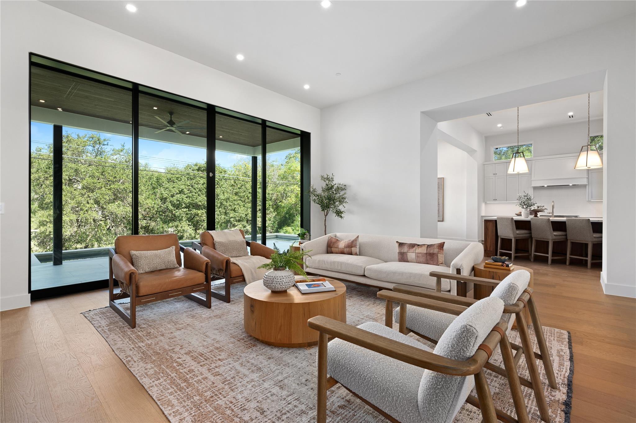 3629 Peregrine Falcon DR