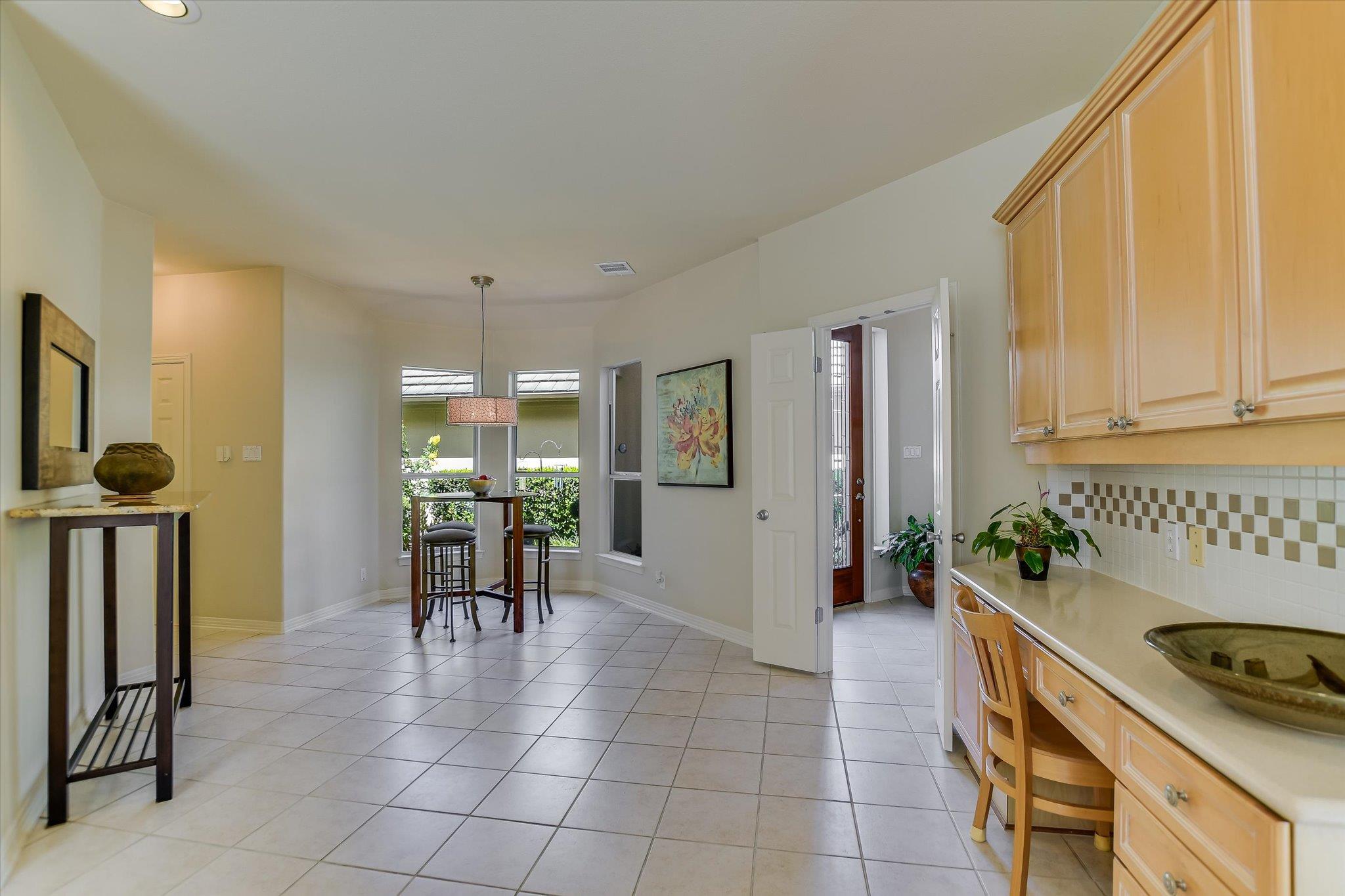 4545 Golf Vista DR