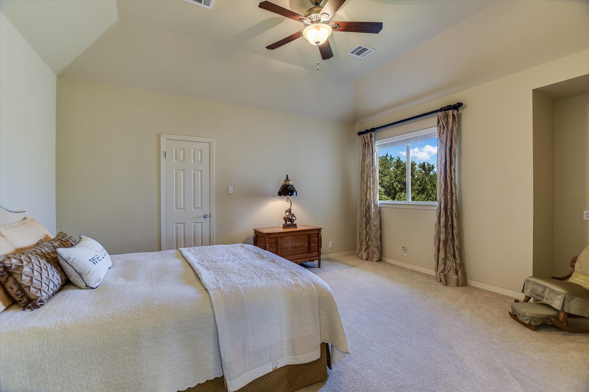 4545 Golf Vista DR