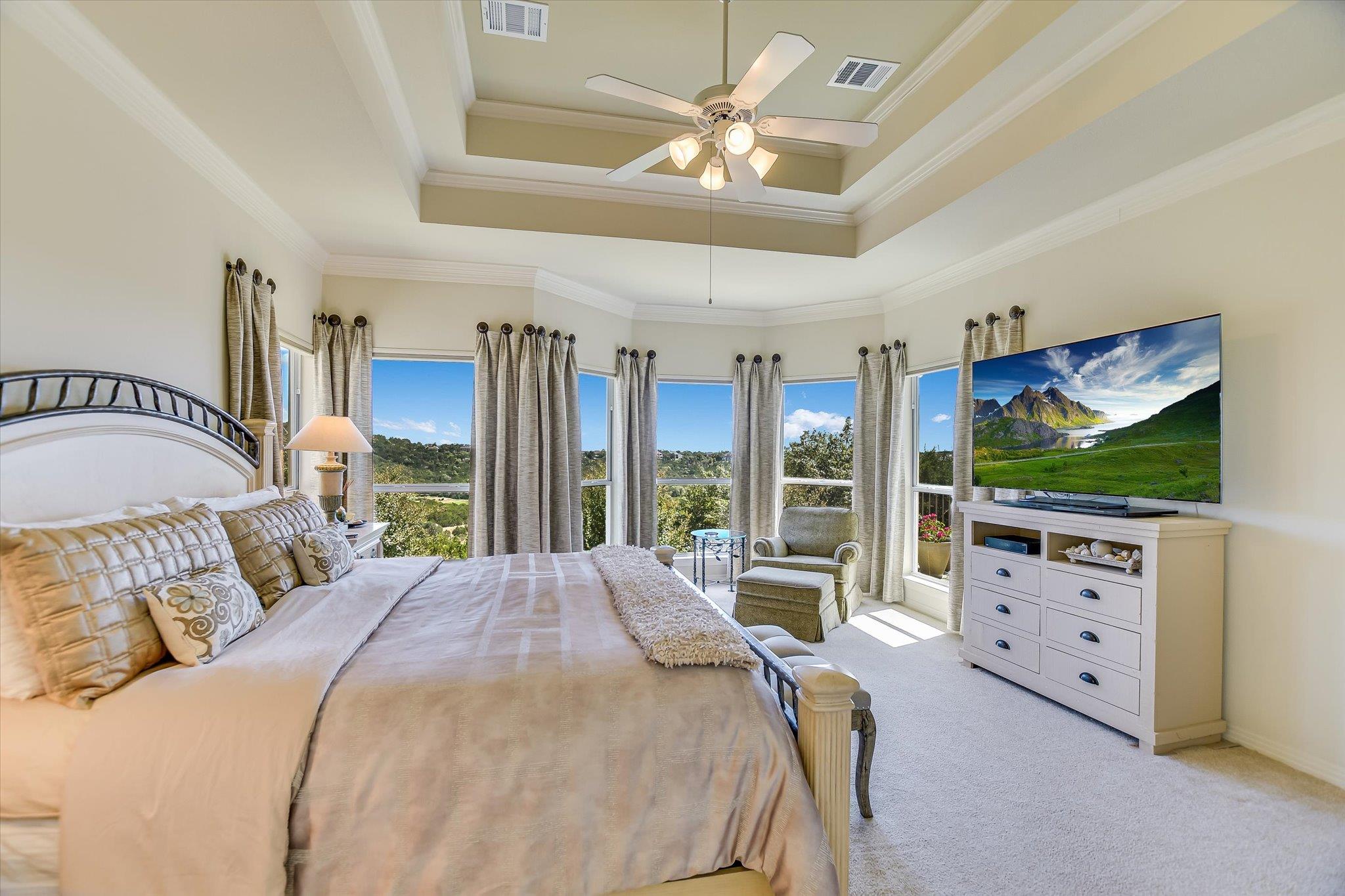 4545 Golf Vista DR