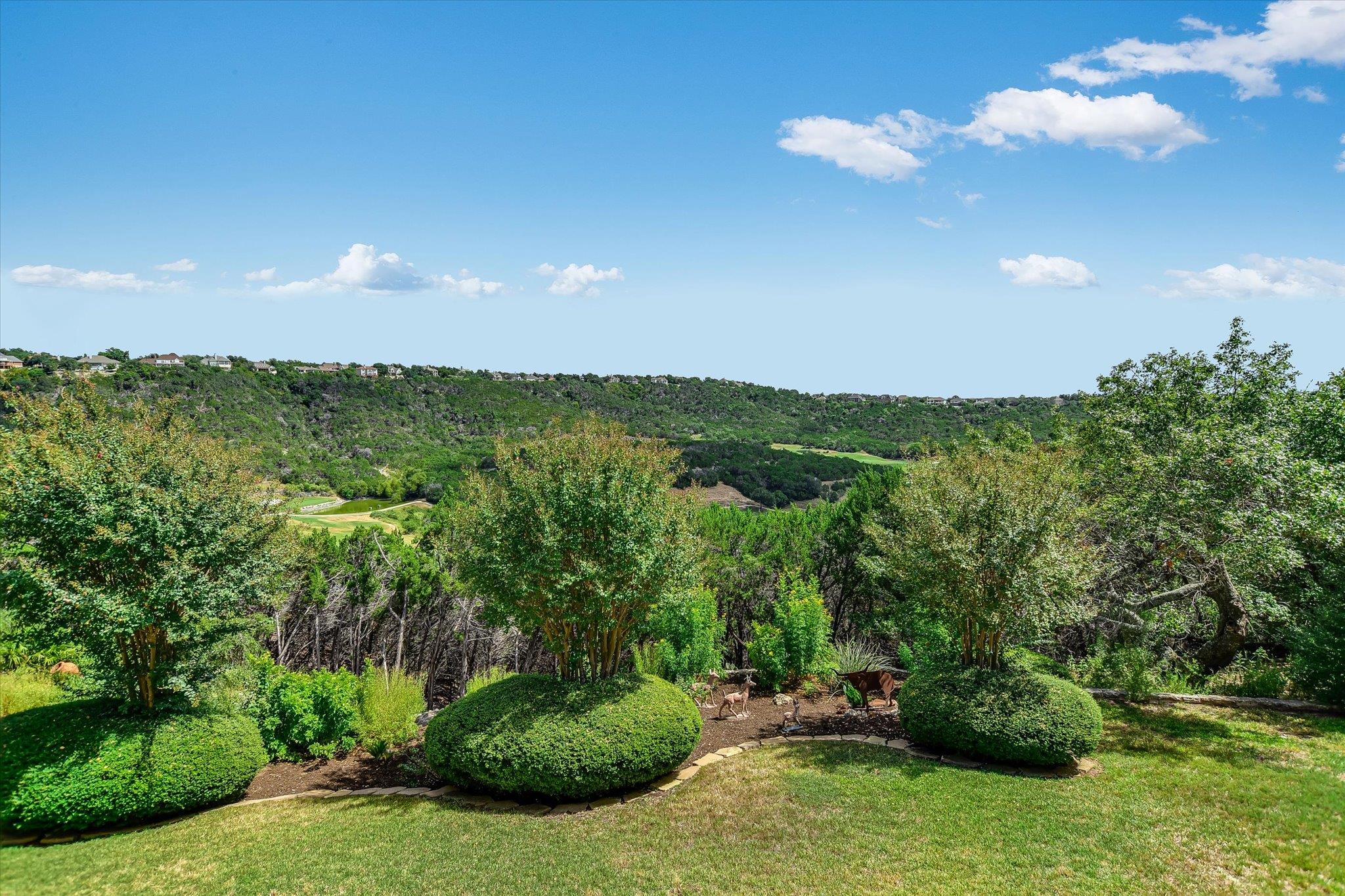 4545 Golf Vista DR