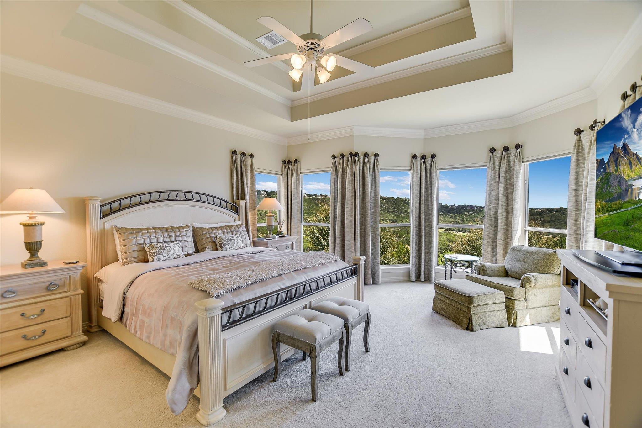 4545 Golf Vista DR