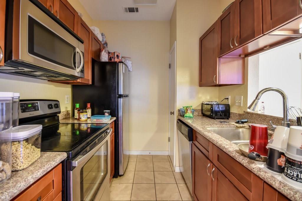 2804 Rio Grande ST # 304