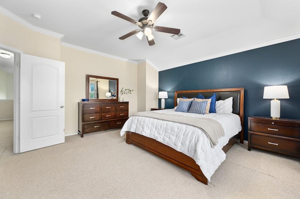 18609 Royal Pointe DR