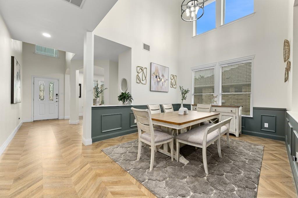 18609 Royal Pointe DR