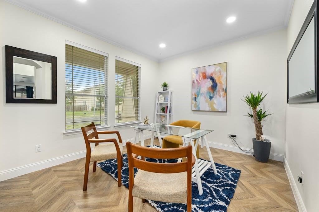 18609 Royal Pointe DR