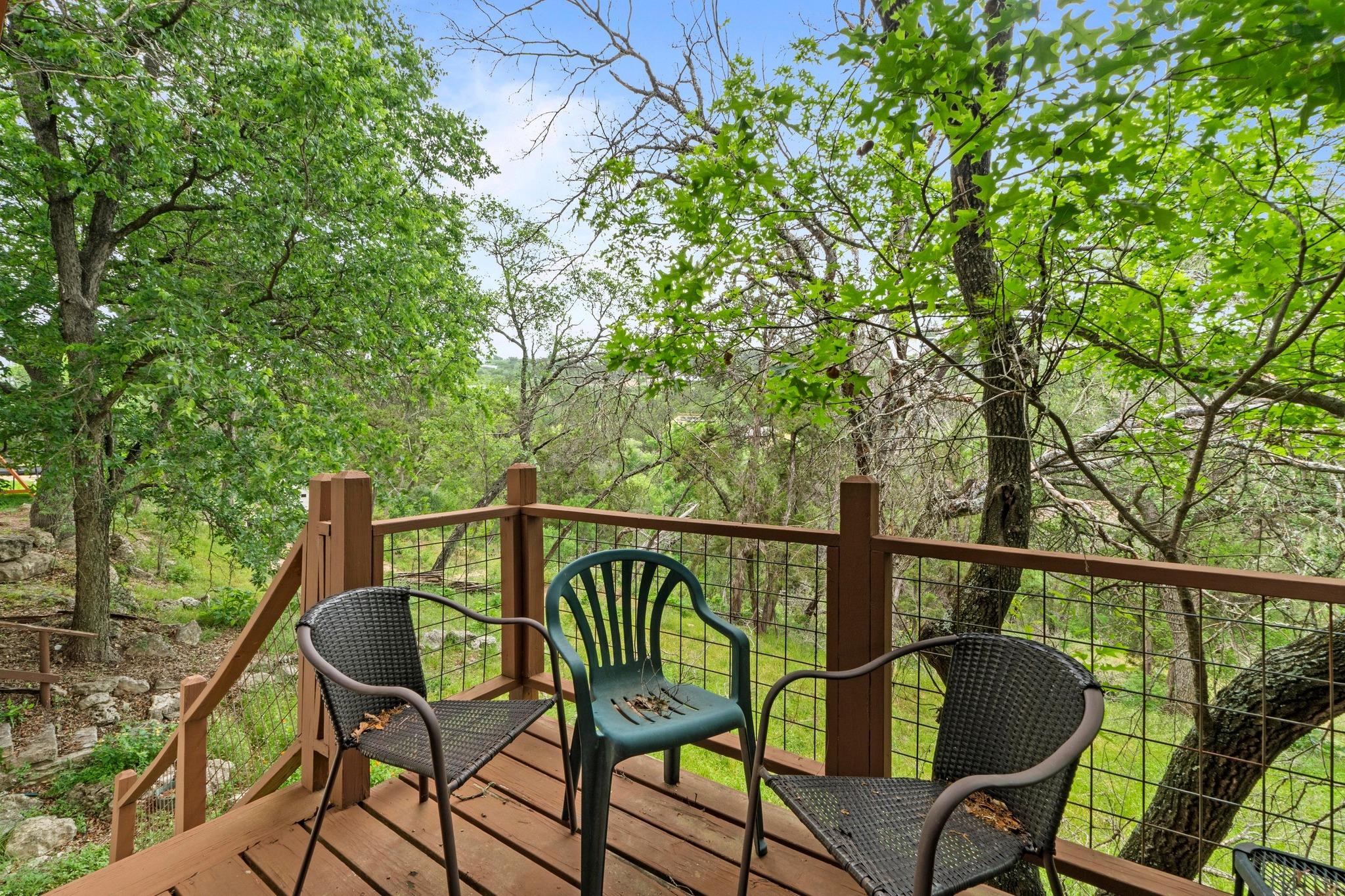 2101 Trail Of Madrones