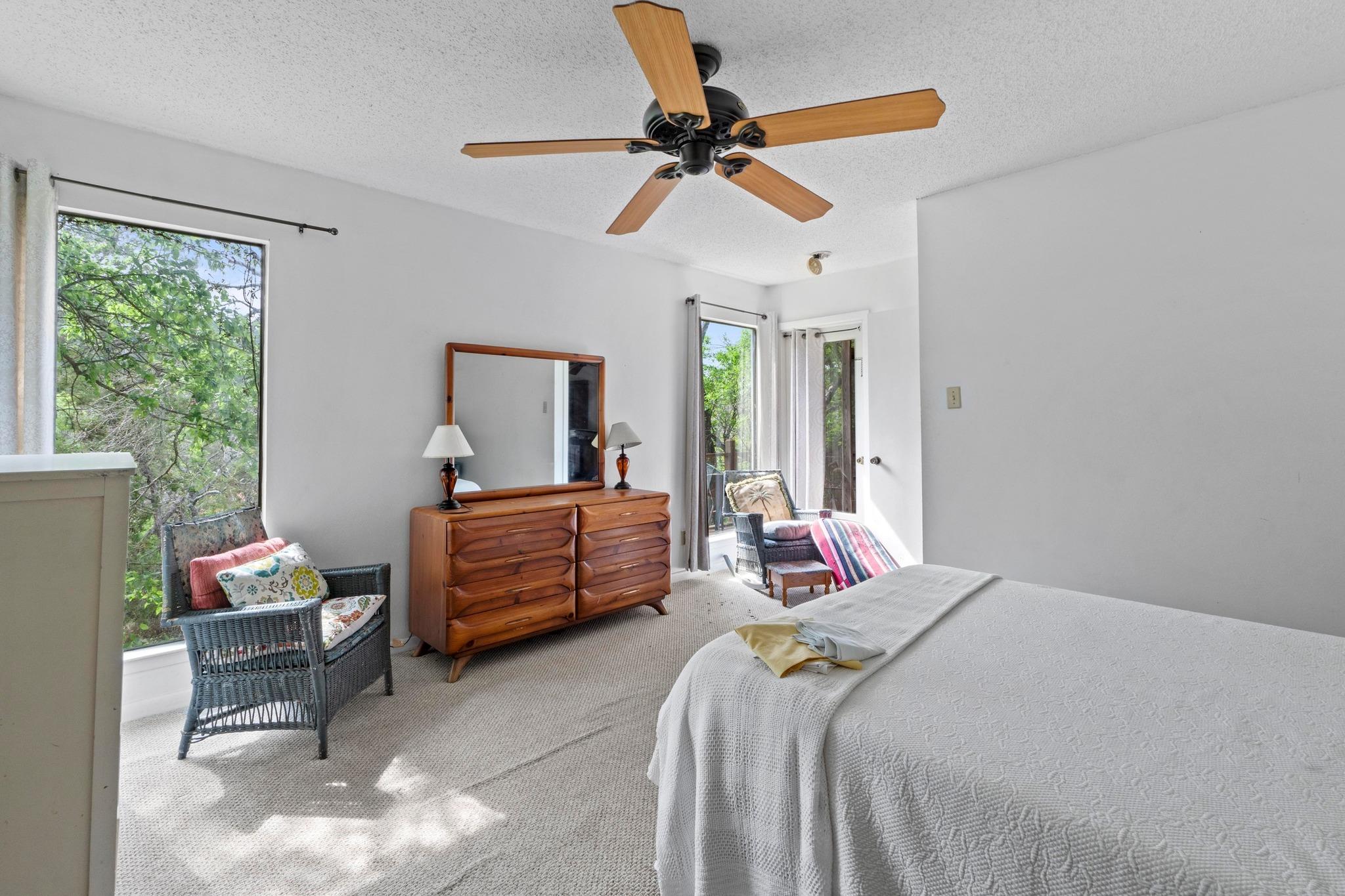 2101 Trail Of Madrones