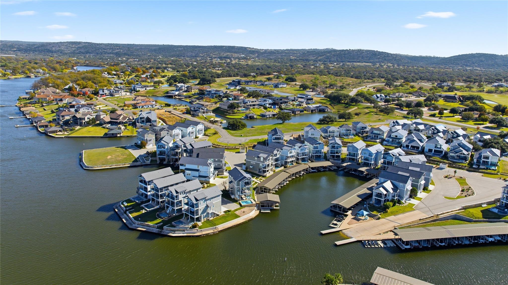 321 Island CIR