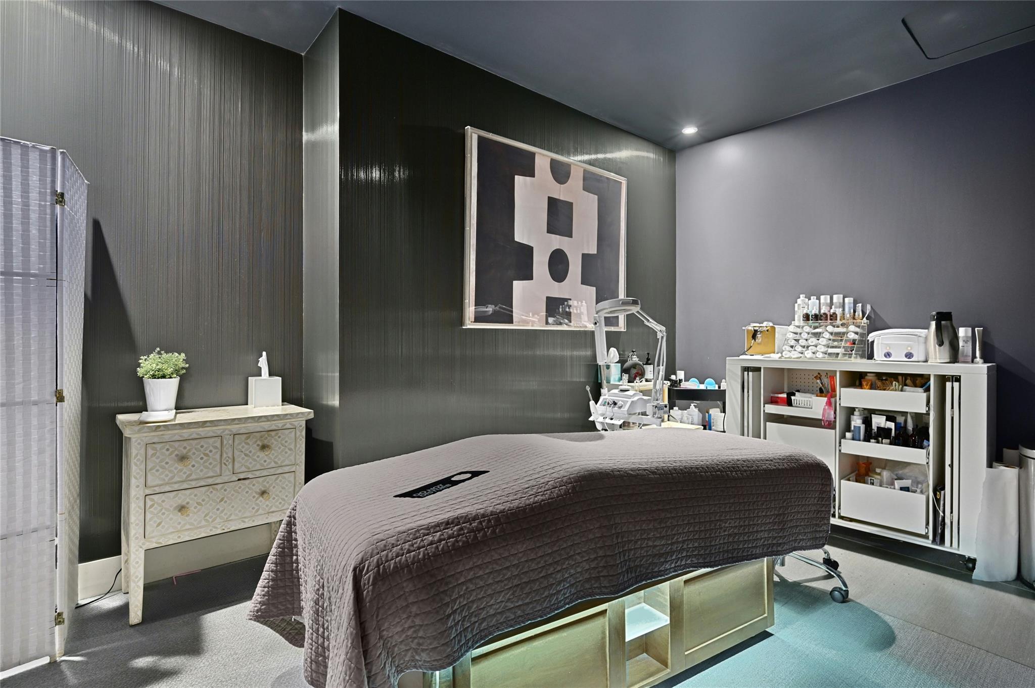 210 Lavaca ST # 3601