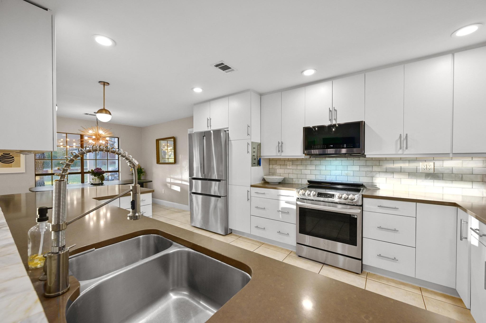 11100 Centennial TRL