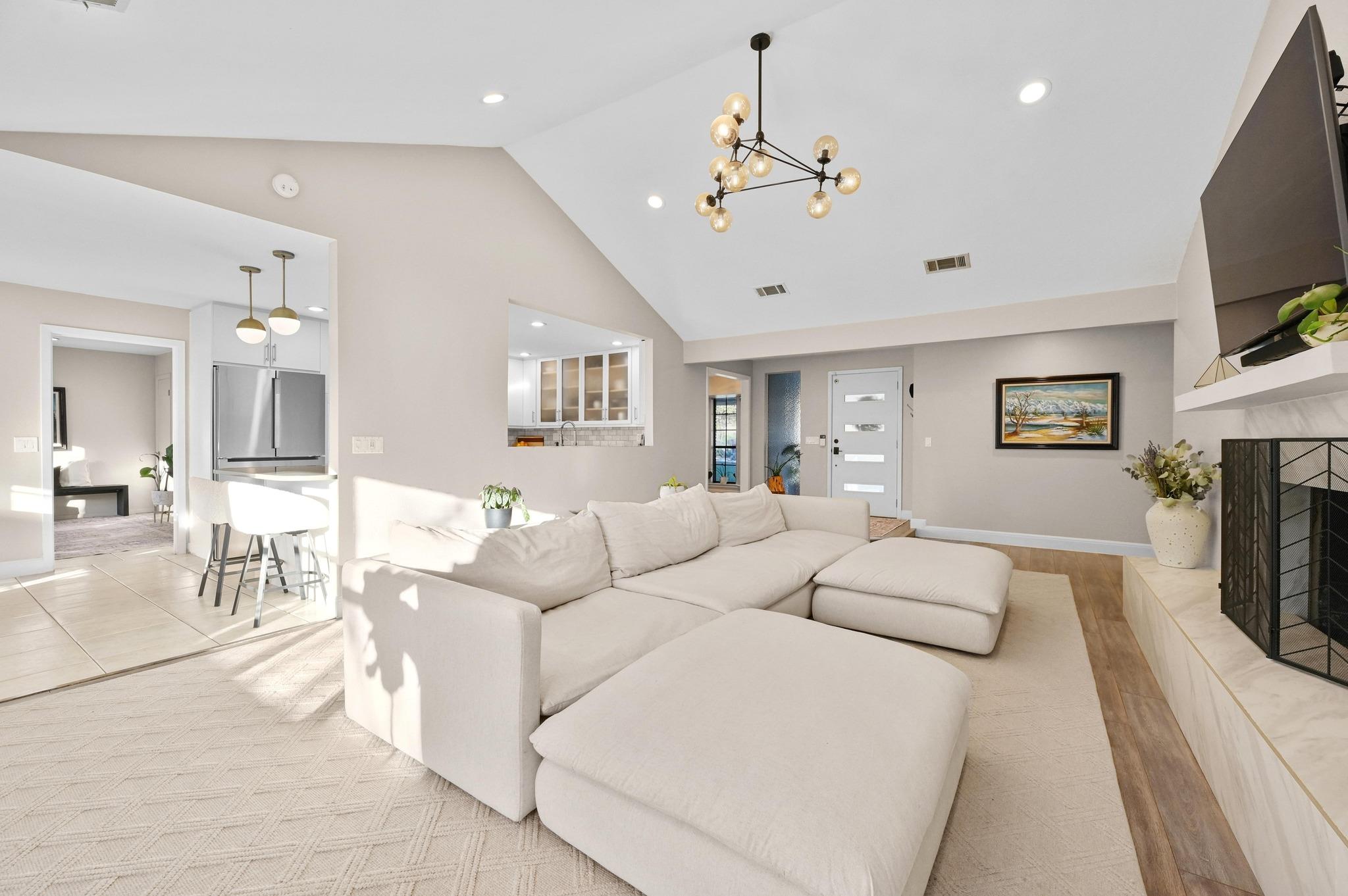 11100 Centennial TRL