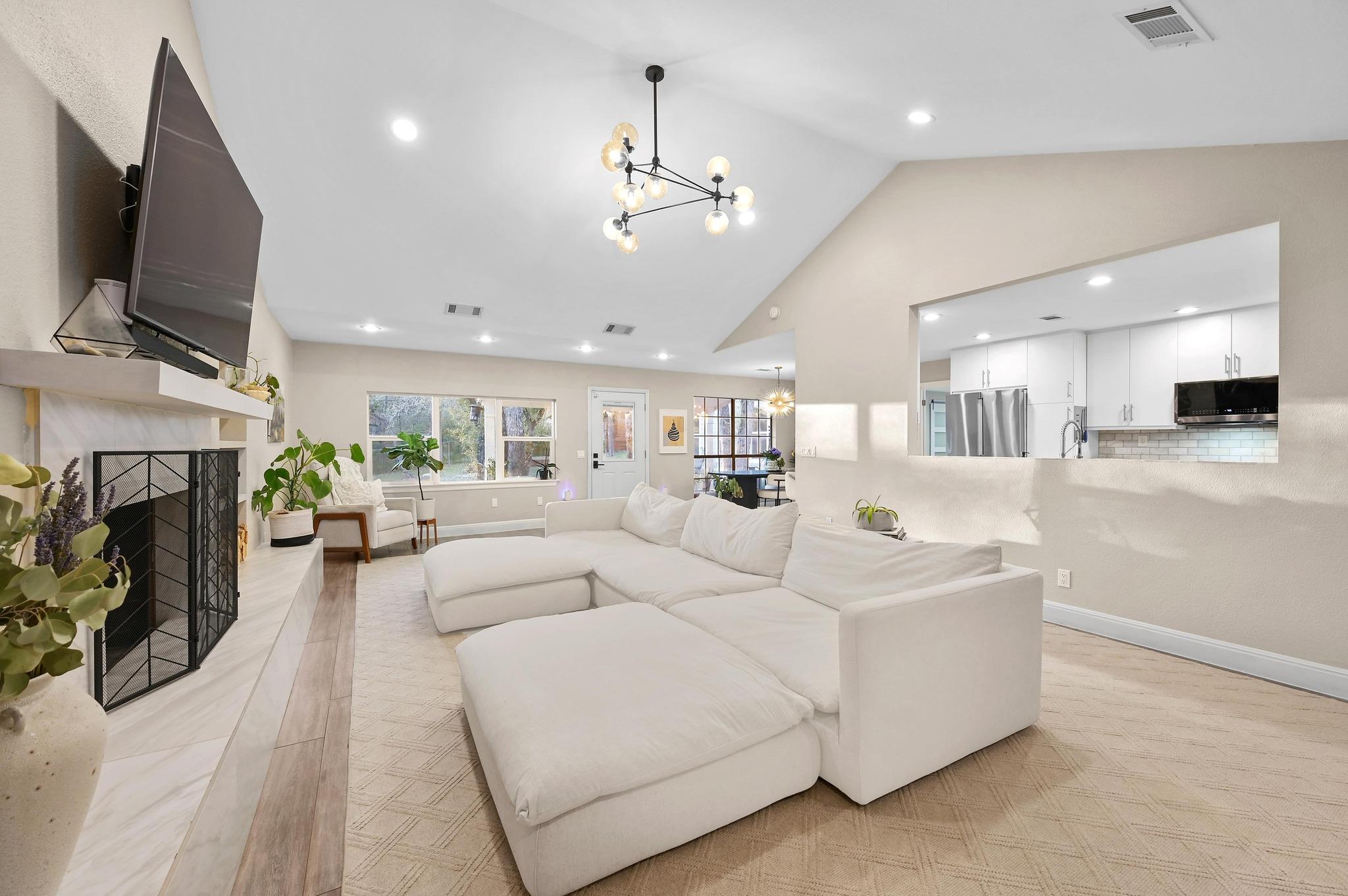 11100 Centennial TRL