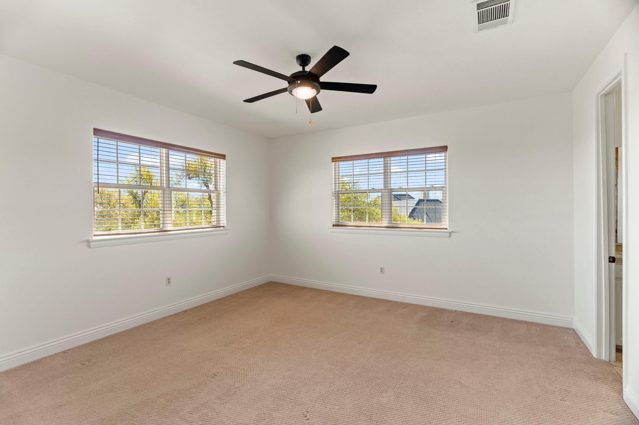 2180 La Ventana PKWY