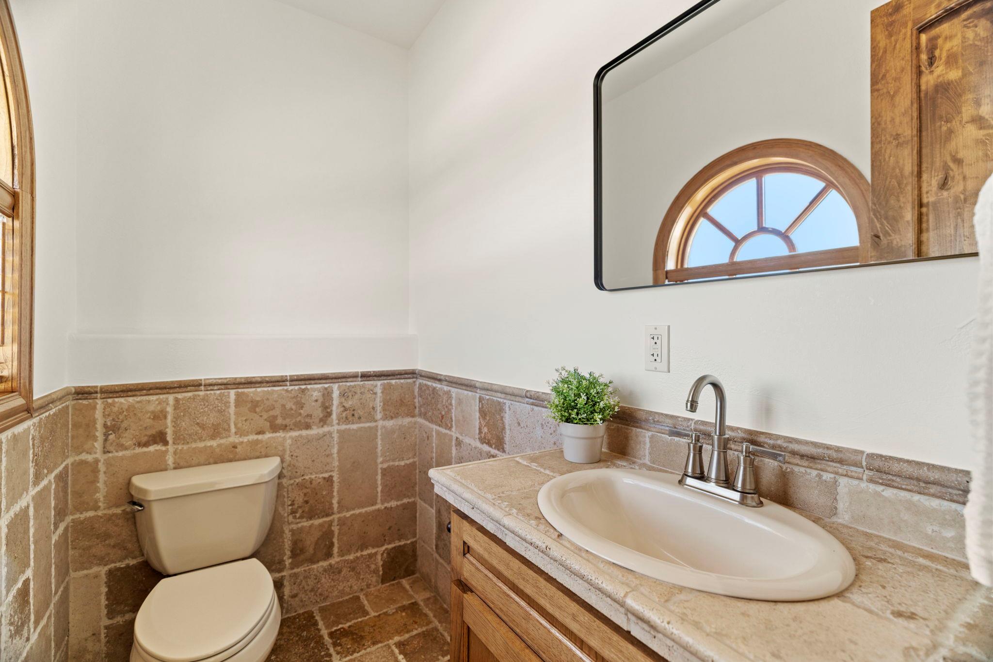 2180 La Ventana PKWY