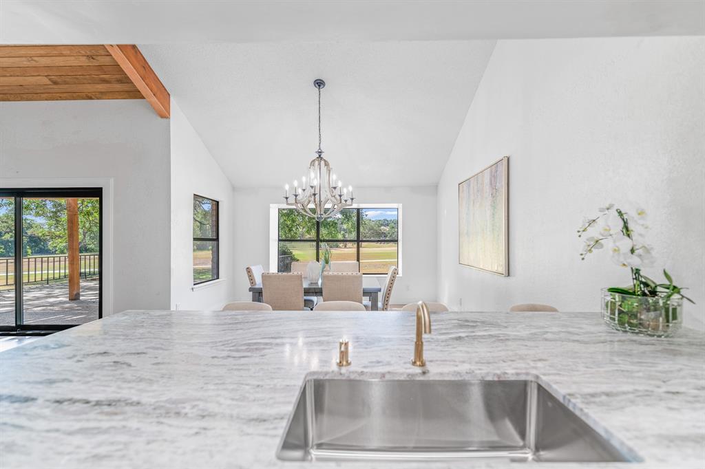 544 E 544 Sand Bend DR