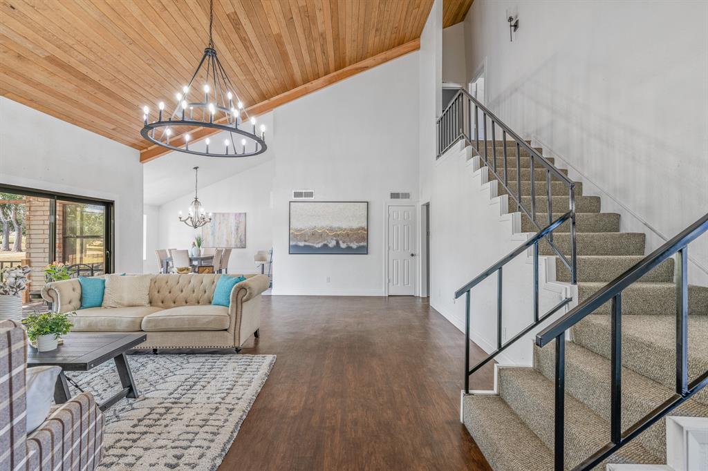 544 E 544 Sand Bend DR