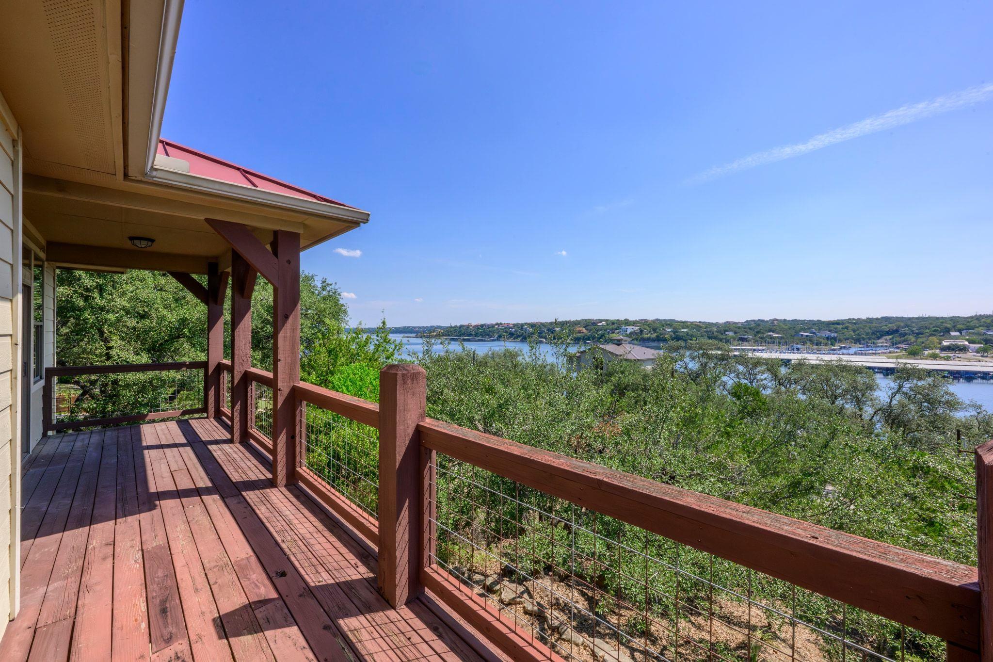 1101 OAK HURST RD # 201