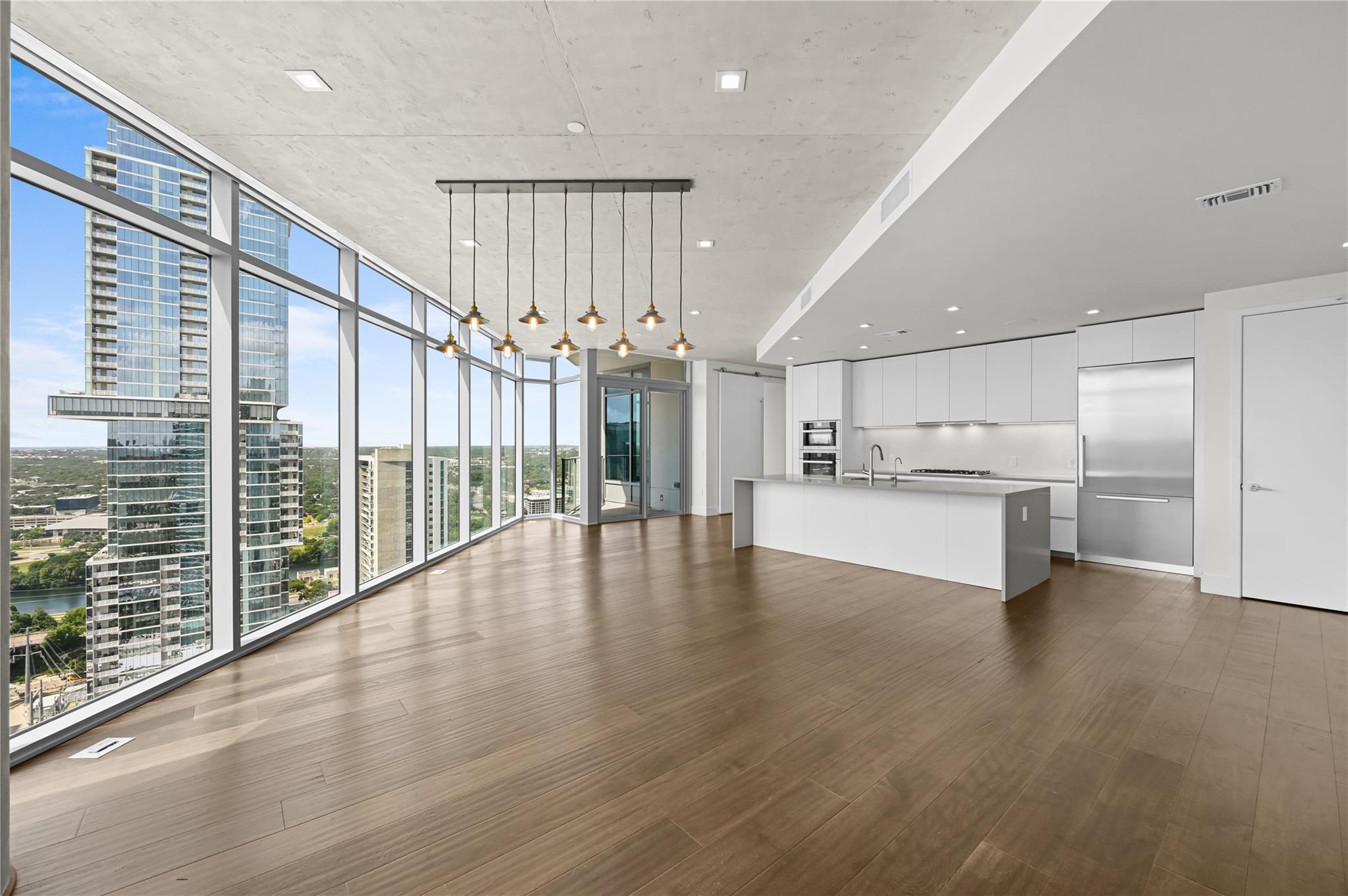 501 West Ave # 3201