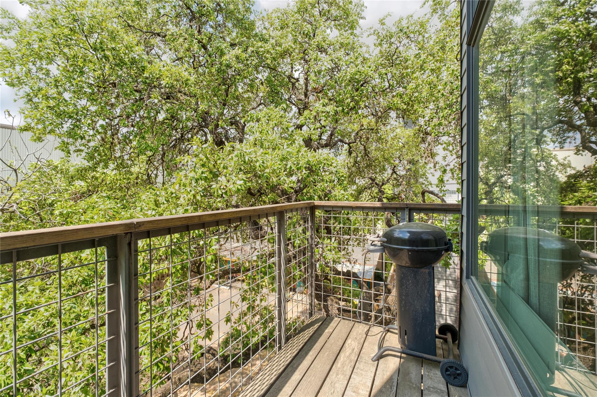 1702 S Lamar BLVD # 30