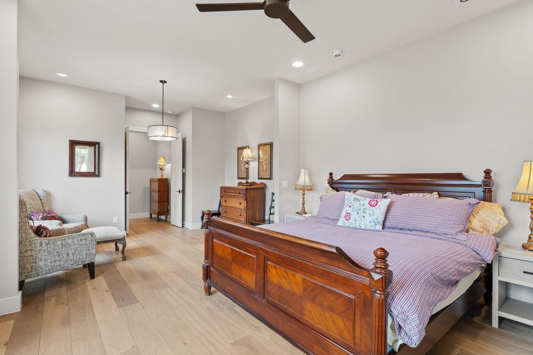 11400 Crumley Ranch RD