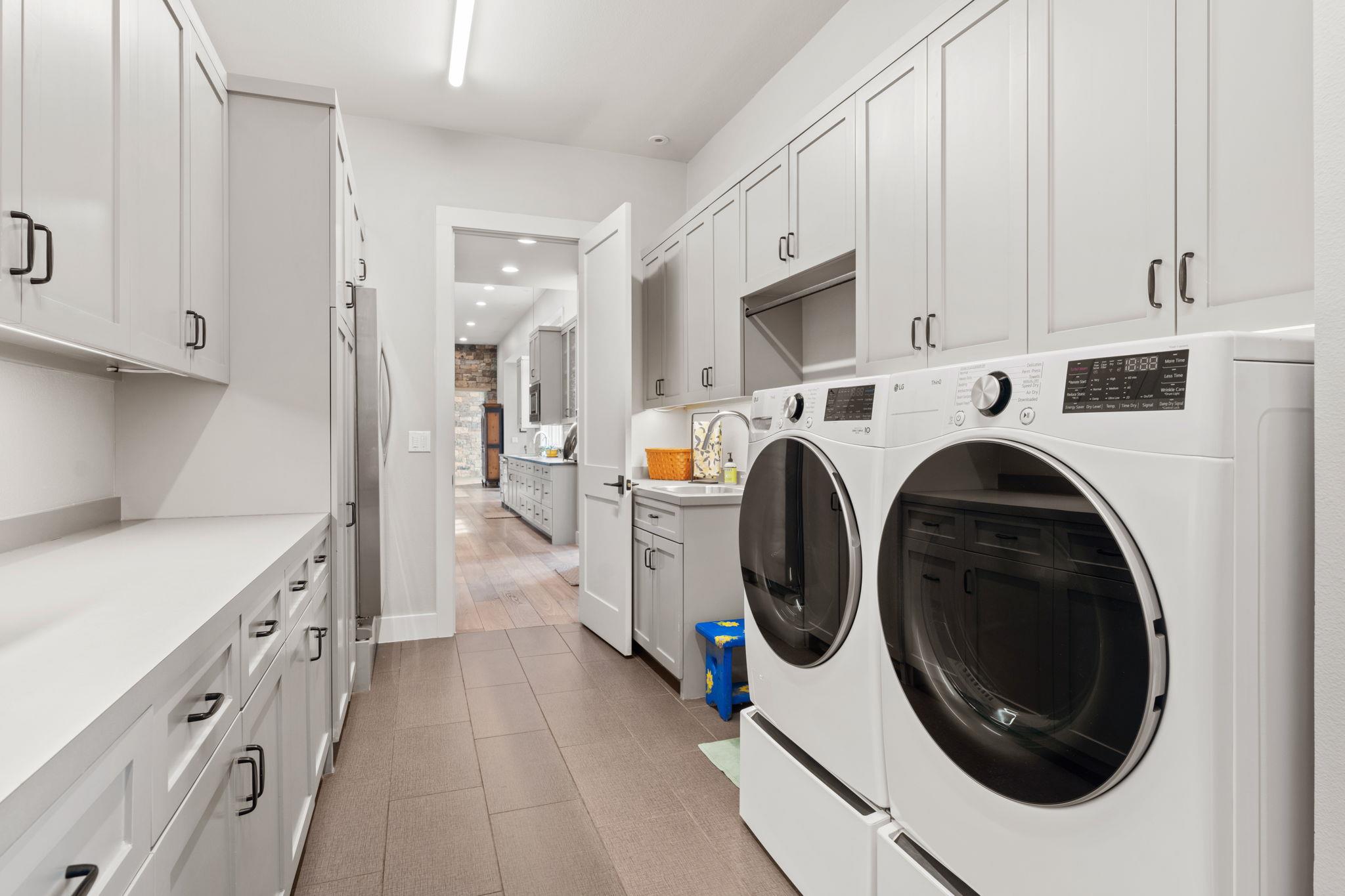 11400 Crumley Ranch RD