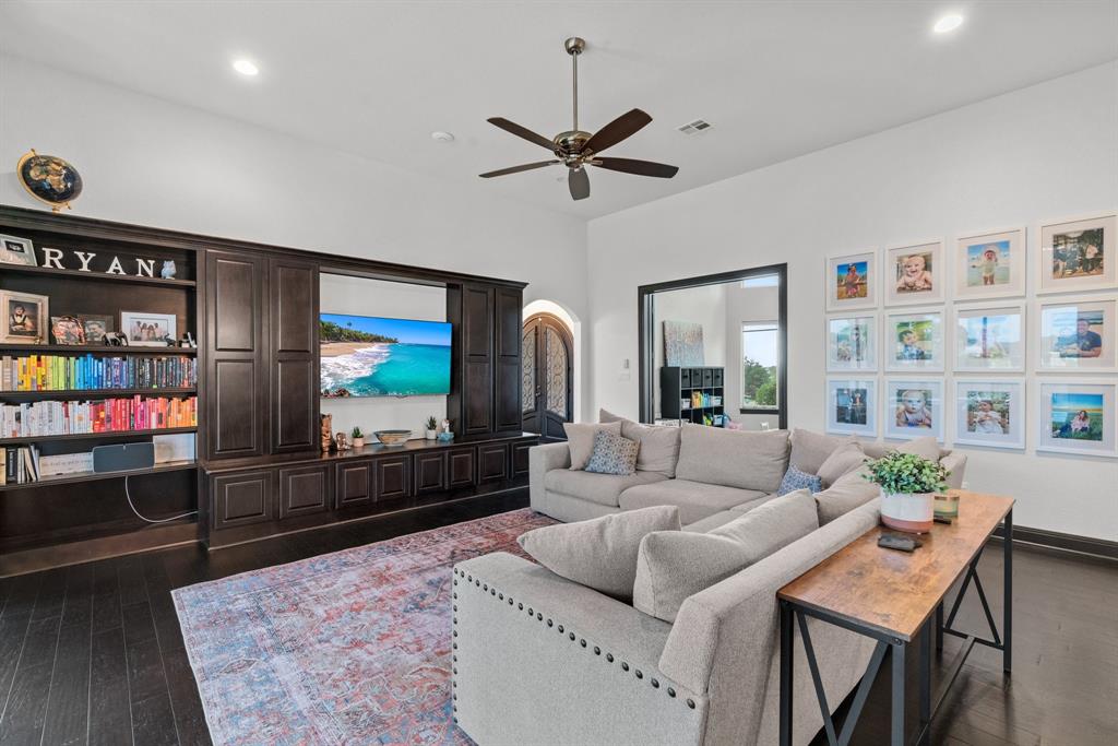 816 Dream Catcher DR