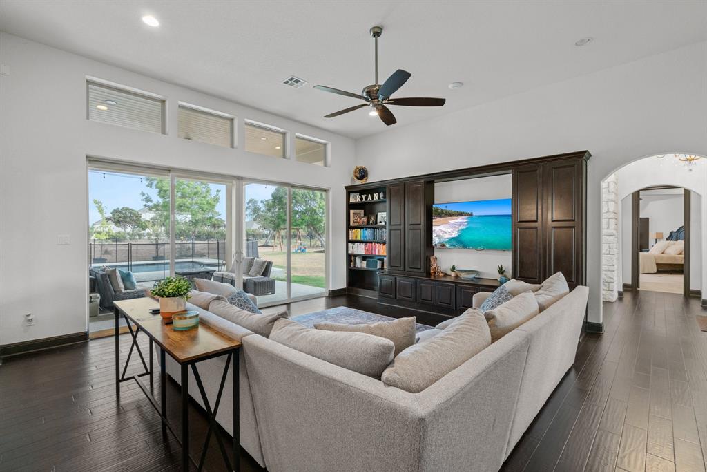 816 Dream Catcher DR