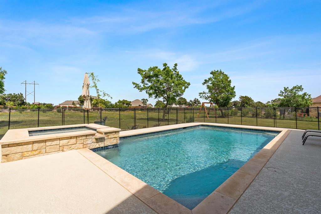 816 Dream Catcher DR