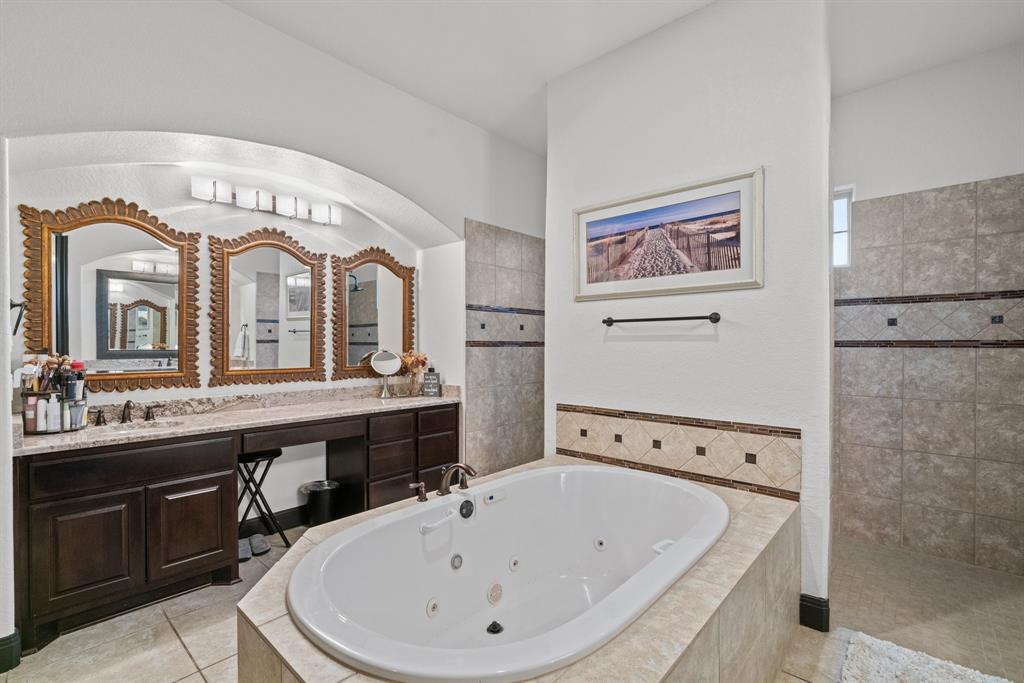 816 Dream Catcher DR