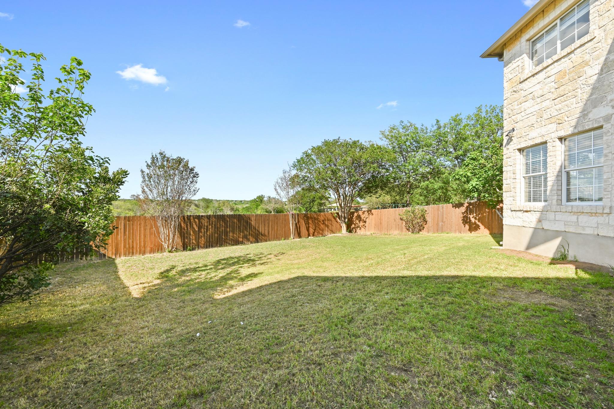 2412 Regal Park LN