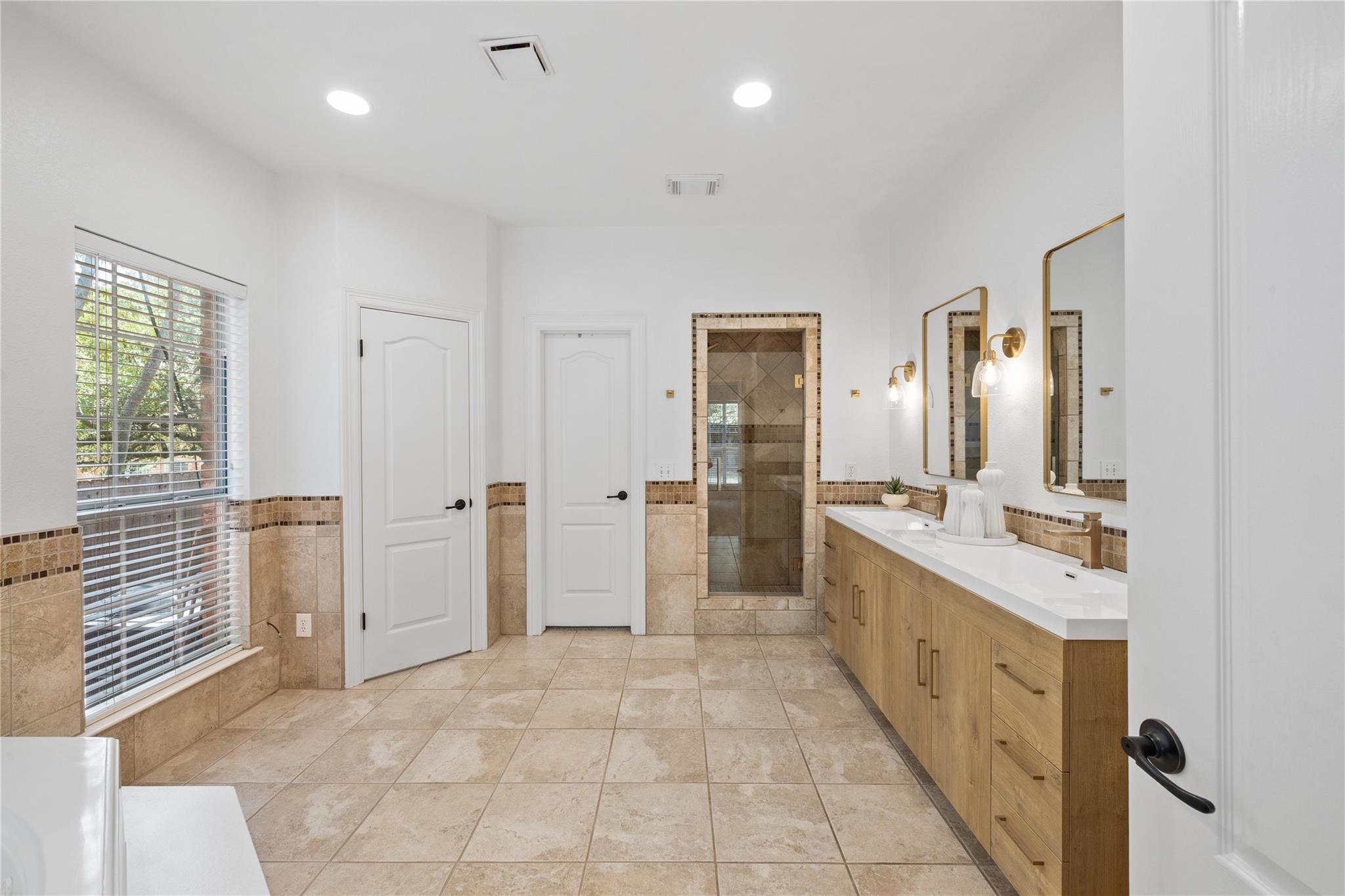 11235 Tracton LN