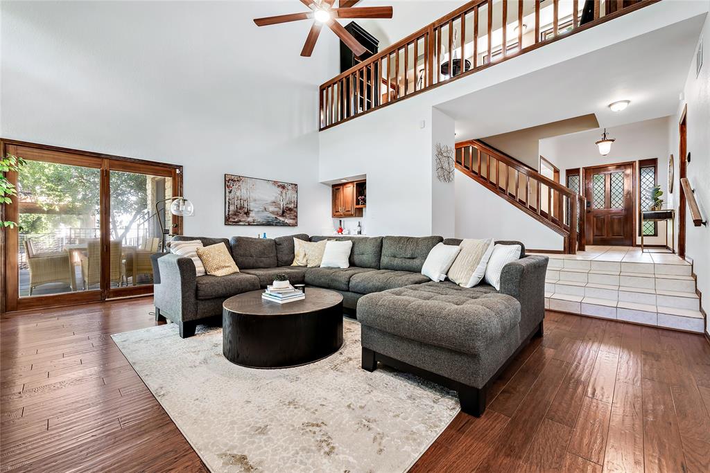 5716 Rain Creek PKWY