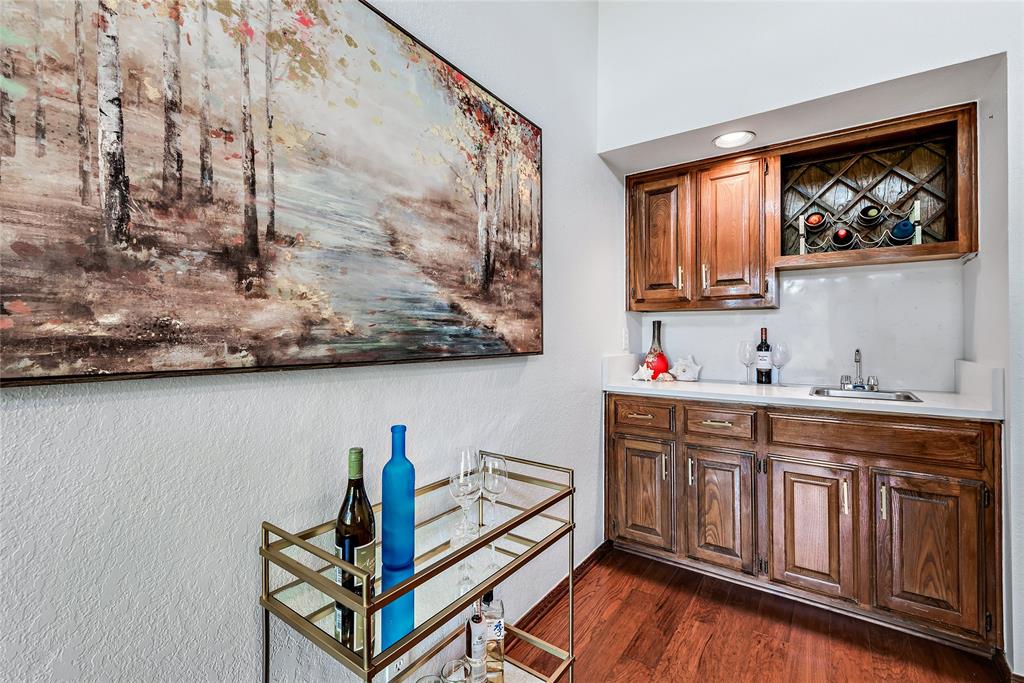 5716 Rain Creek PKWY