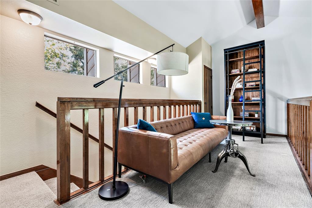 5716 Rain Creek PKWY