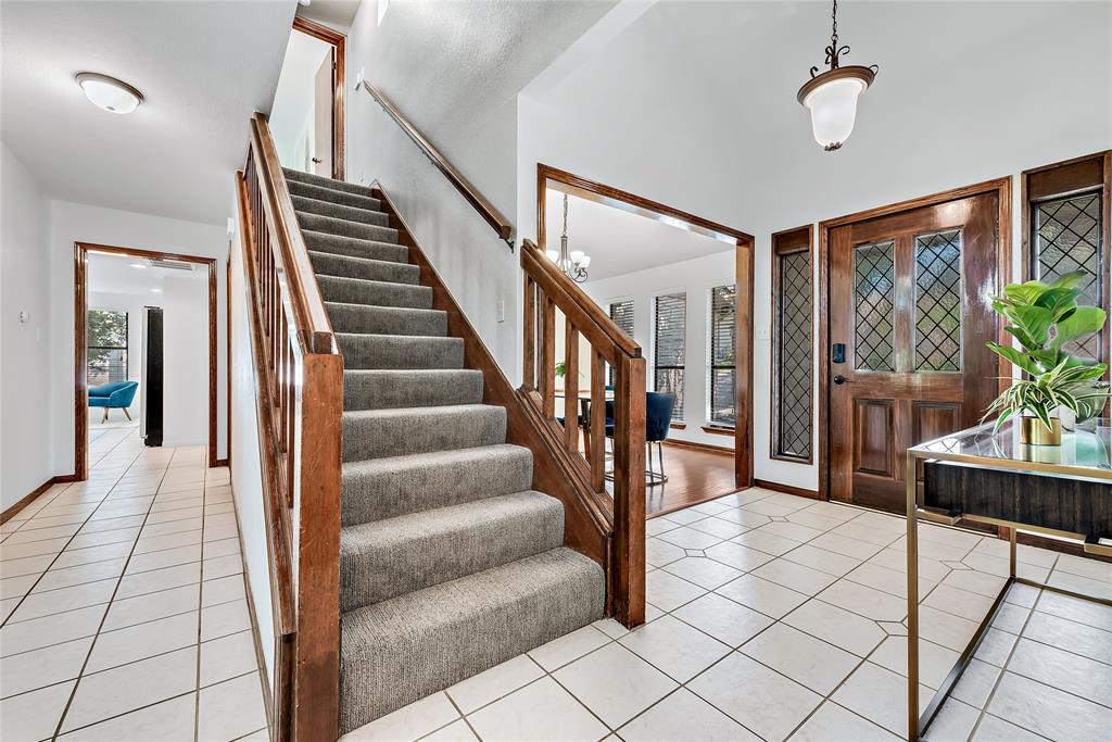 5716 Rain Creek PKWY